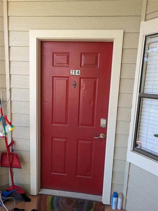 For Sale: $149,000 (2 beds, 2 baths, 937 Square Feet)