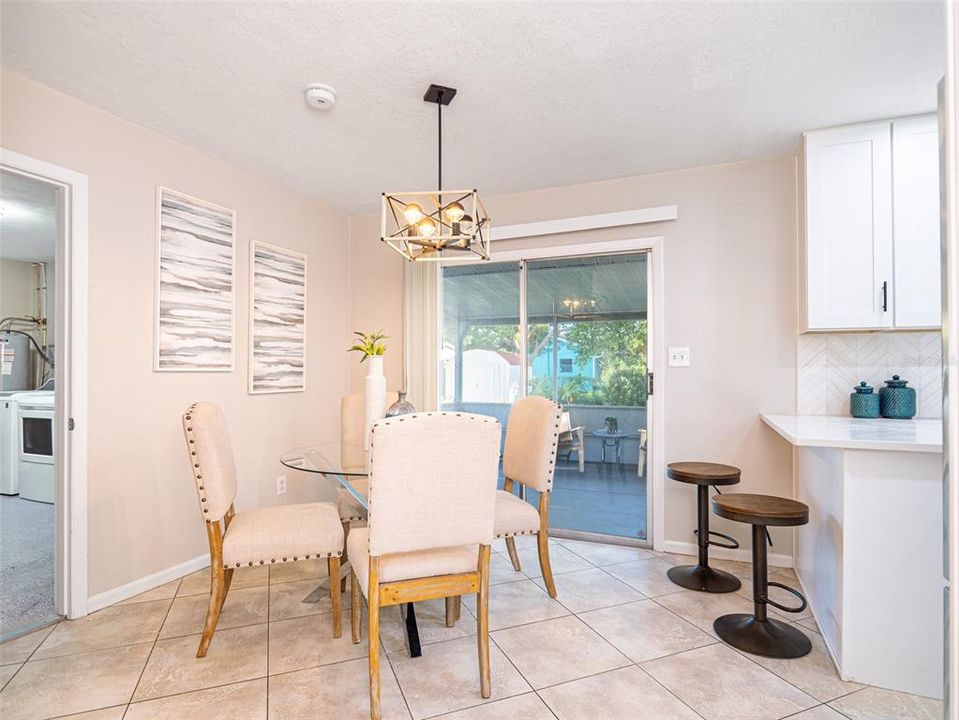 For Sale: $380,000 (3 beds, 2 baths, 1161 Square Feet)