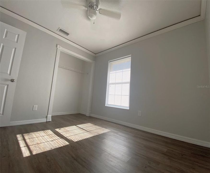 For Sale: $249,900 (4 beds, 2 baths, 1348 Square Feet)