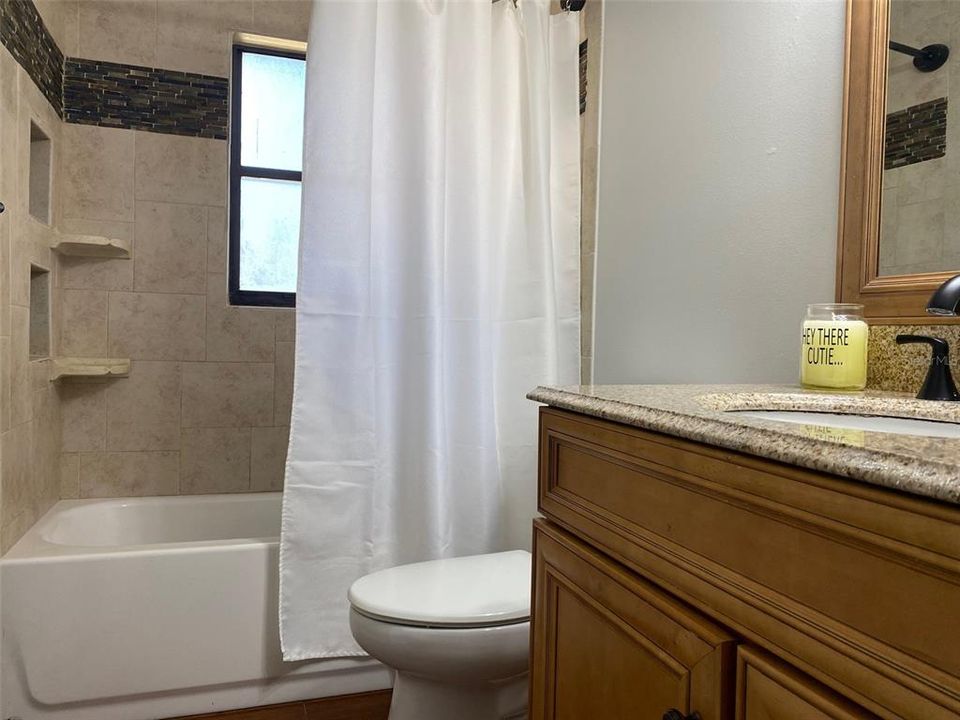 For Sale: $249,900 (4 beds, 2 baths, 1348 Square Feet)