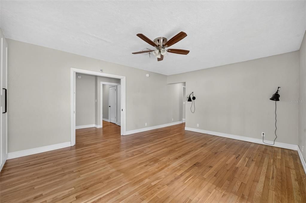 For Rent: $3,800 (3 beds, 2 baths, 1779 Square Feet)