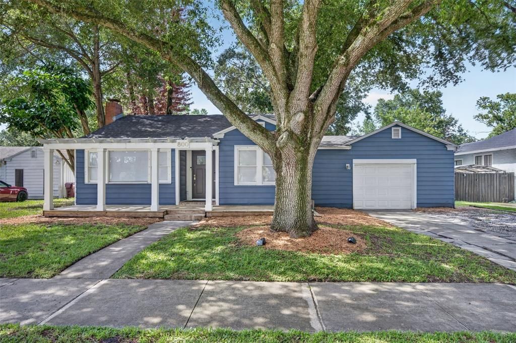 For Rent: $3,800 (3 beds, 2 baths, 1779 Square Feet)