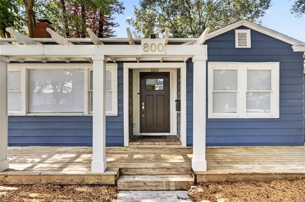 For Rent: $3,800 (3 beds, 2 baths, 1779 Square Feet)
