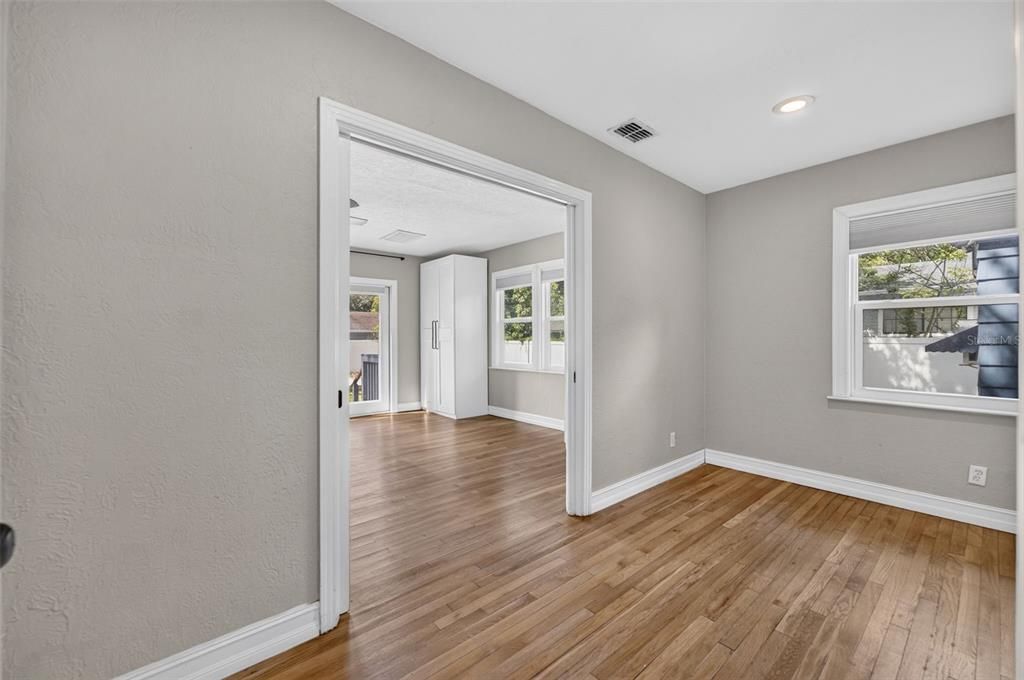 For Rent: $3,800 (3 beds, 2 baths, 1779 Square Feet)