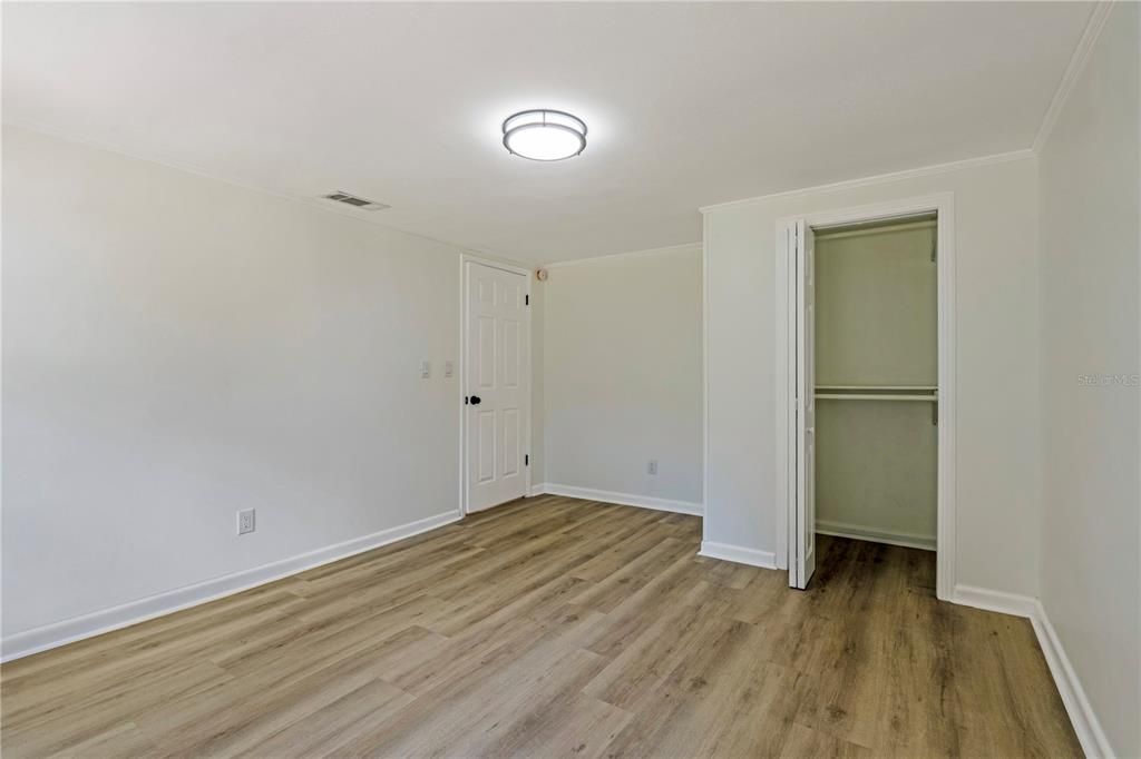 For Sale: $449,000 (3 beds, 2 baths, 2072 Square Feet)