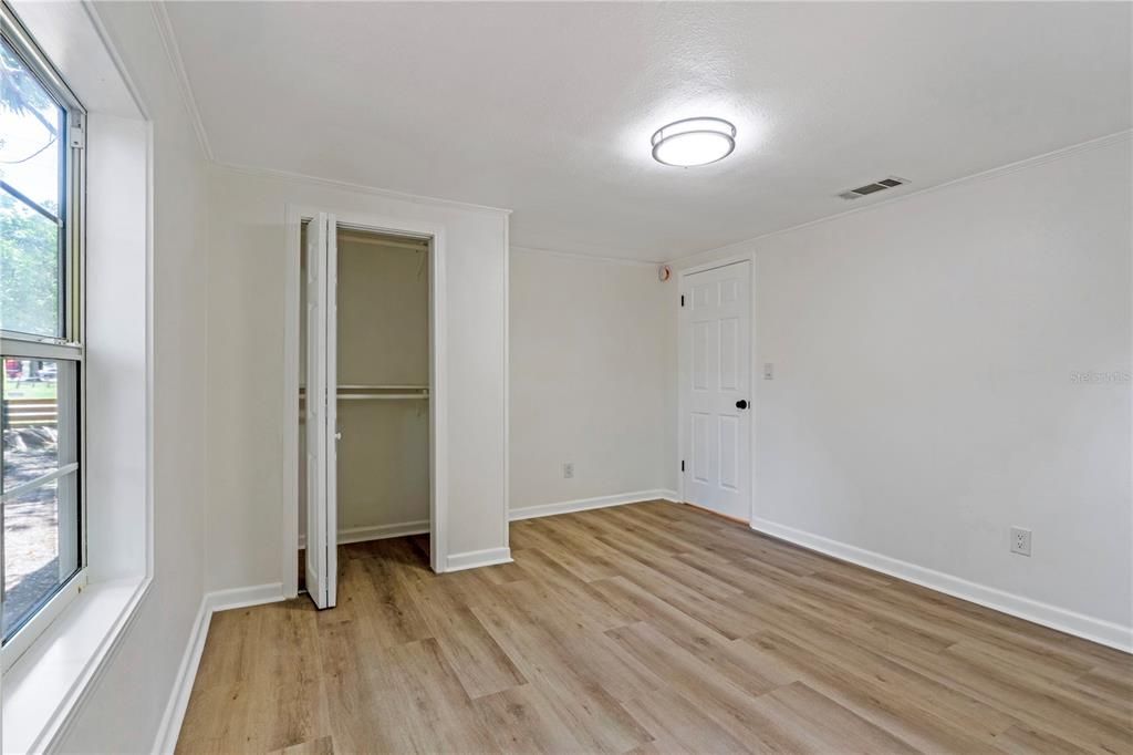 For Sale: $449,000 (3 beds, 2 baths, 2072 Square Feet)