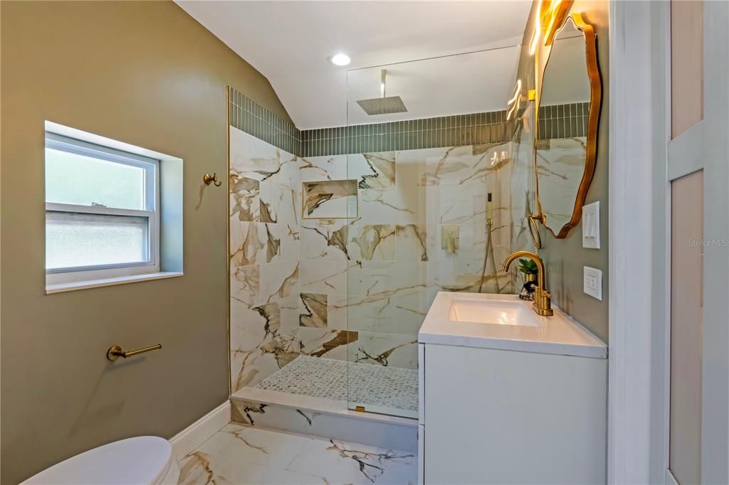 For Sale: $449,000 (3 beds, 2 baths, 2072 Square Feet)