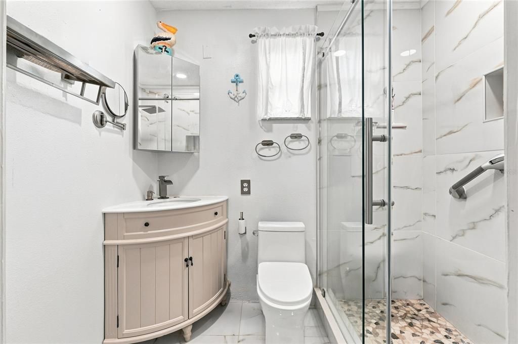 En Venta: $299,000 (3 camas, 2 baños, 1342 Pies cuadrados)