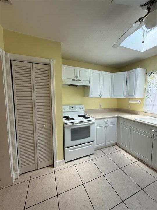 En Venta: $200,000 (3 camas, 1 baños, 1217 Pies cuadrados)