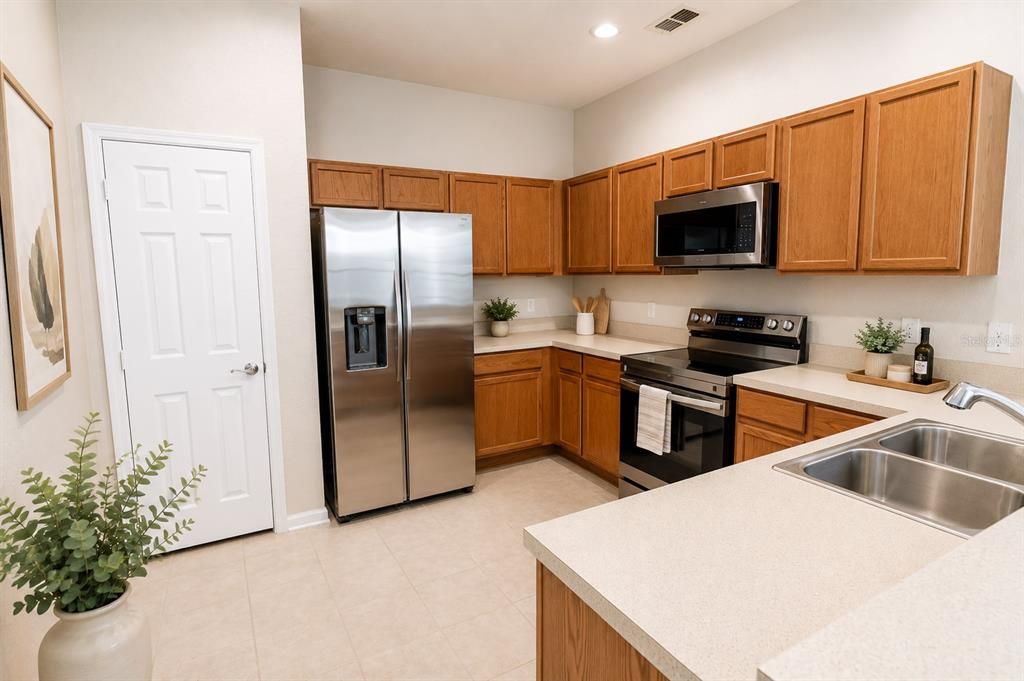 For Rent: $2,789 (3 beds, 2 baths, 2074 Square Feet)