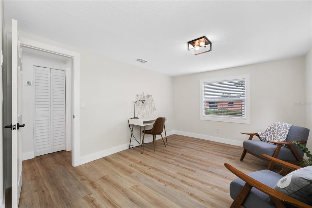 En Venta: $409,000 (3 camas, 2 baños, 1104 Pies cuadrados)