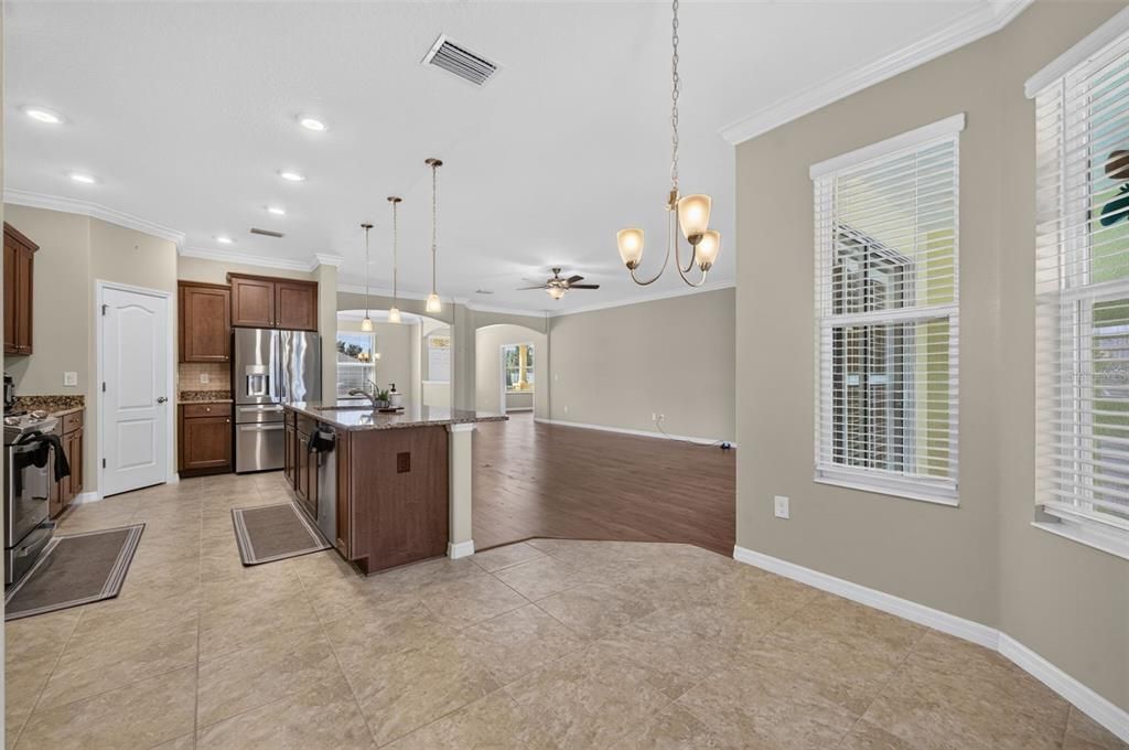 For Sale: $610,000 (4 beds, 3 baths, 2601 Square Feet)