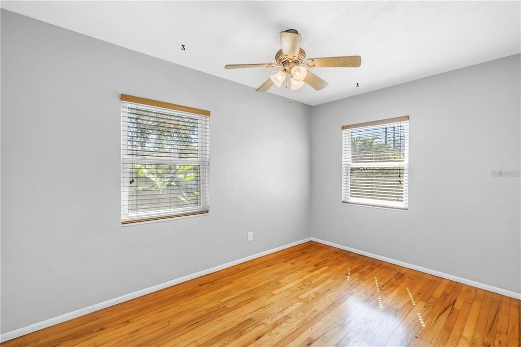 For Rent: $3,500 (3 beds, 2 baths, 1751 Square Feet)