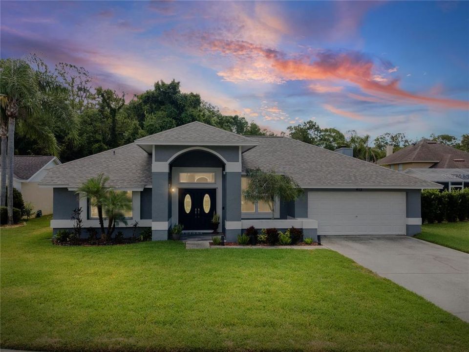 Recently Sold: $675,000 (4 beds, 2 baths, 2122 Square Feet)