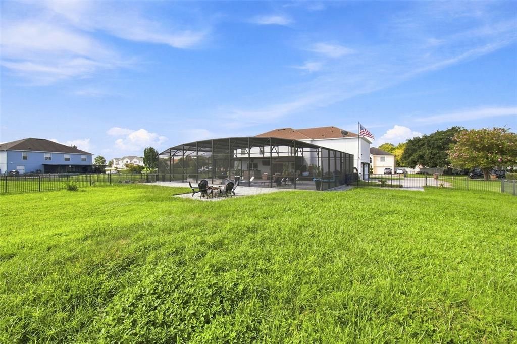 For Sale: $669,998 (5 beds, 2 baths, 2979 Square Feet)