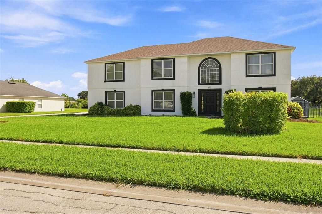 For Sale: $669,998 (5 beds, 2 baths, 2979 Square Feet)