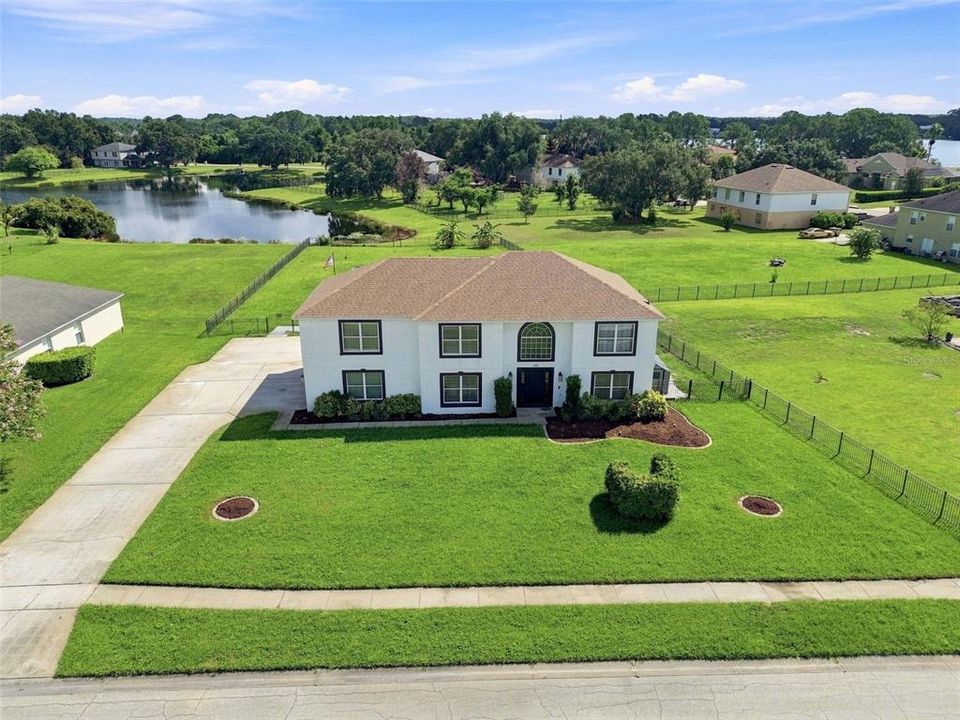 For Sale: $669,998 (5 beds, 2 baths, 2979 Square Feet)