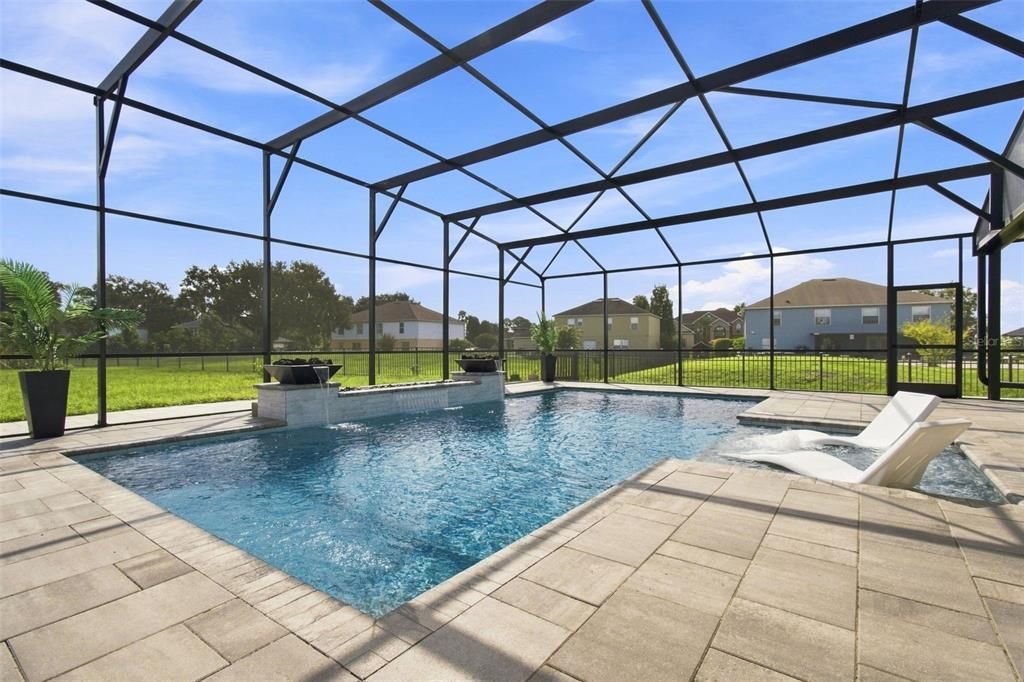 For Sale: $669,998 (5 beds, 2 baths, 2979 Square Feet)