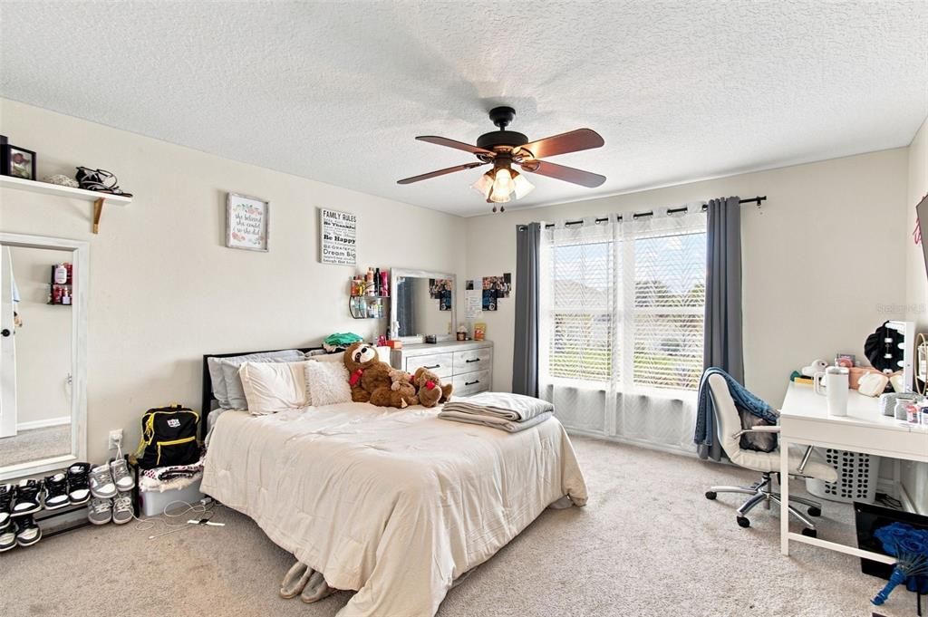 For Sale: $669,998 (5 beds, 2 baths, 2979 Square Feet)