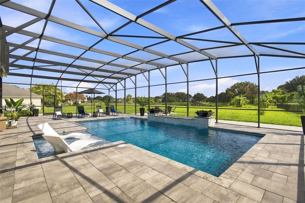 For Sale: $669,998 (5 beds, 2 baths, 2979 Square Feet)