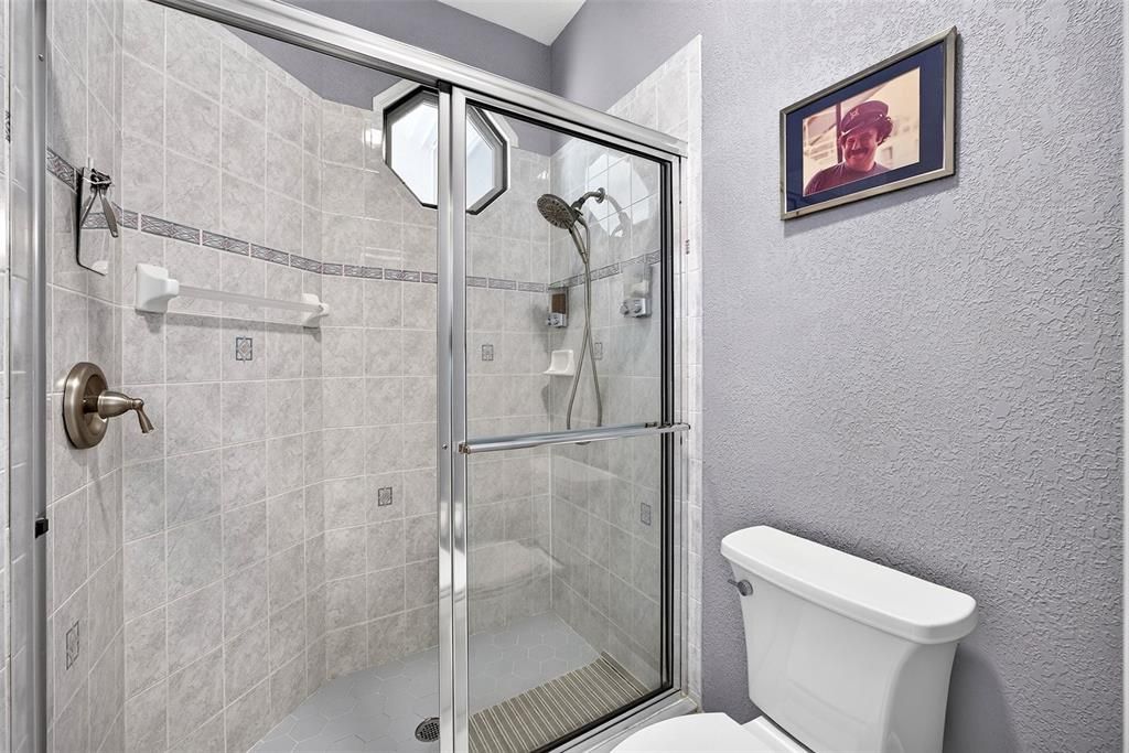 For Sale: $810,000 (3 beds, 2 baths, 2124 Square Feet)