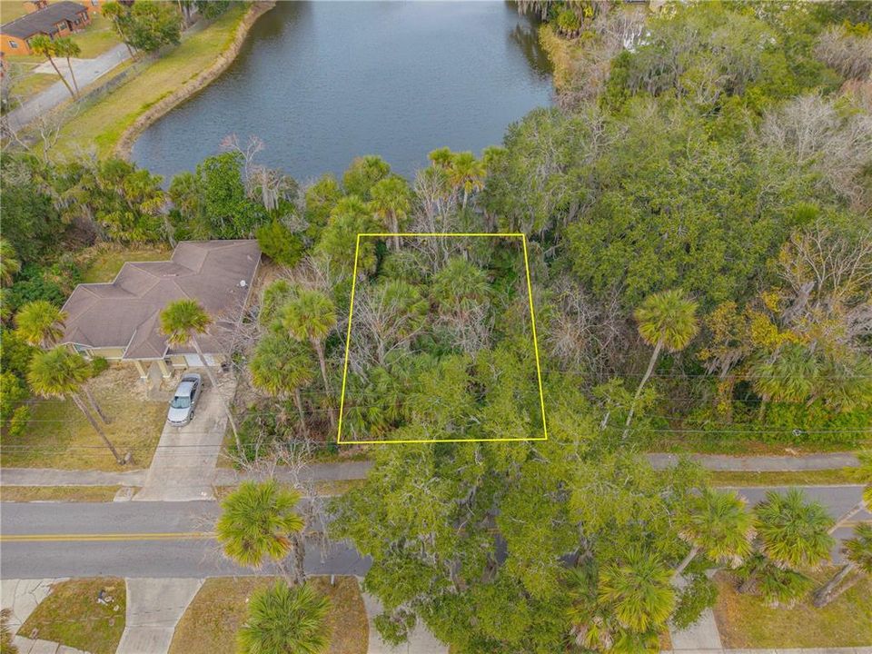 En Venta: $18,000 (0.11 acres)
