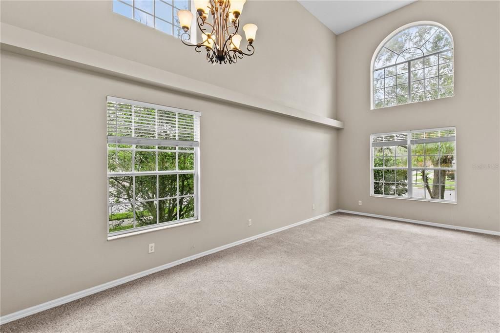 For Sale: $549,000 (4 beds, 3 baths, 3342 Square Feet)