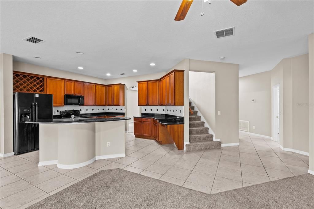 For Sale: $549,000 (4 beds, 3 baths, 3342 Square Feet)