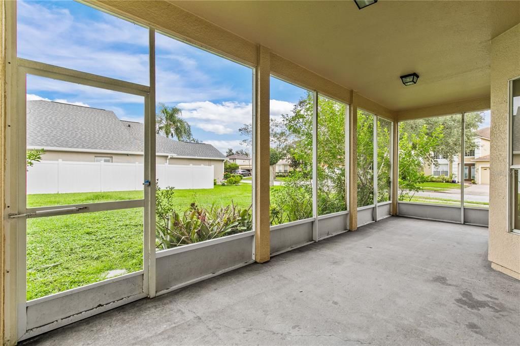 For Sale: $549,000 (4 beds, 3 baths, 3342 Square Feet)