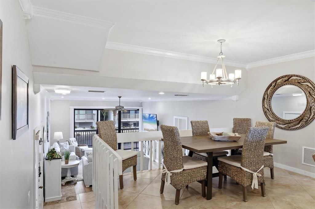 For Sale: $824,000 (2 beds, 2 baths, 1352 Square Feet)