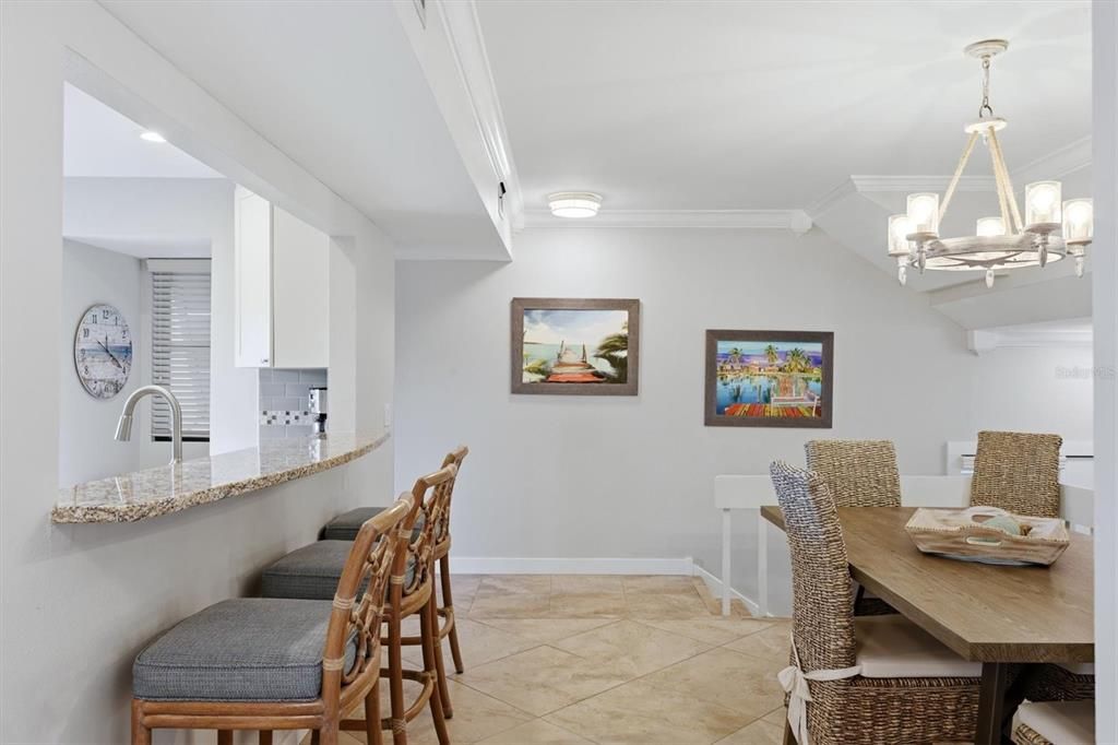 For Sale: $824,000 (2 beds, 2 baths, 1352 Square Feet)