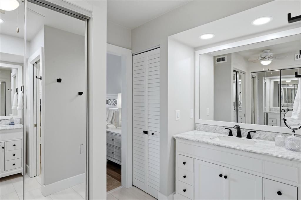 For Sale: $824,000 (2 beds, 2 baths, 1352 Square Feet)