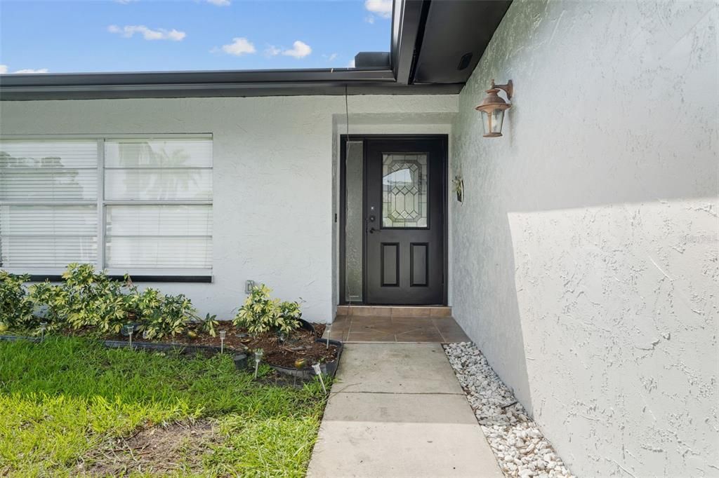 En Venta: $685,000 (3 camas, 2 baños, 1439 Pies cuadrados)