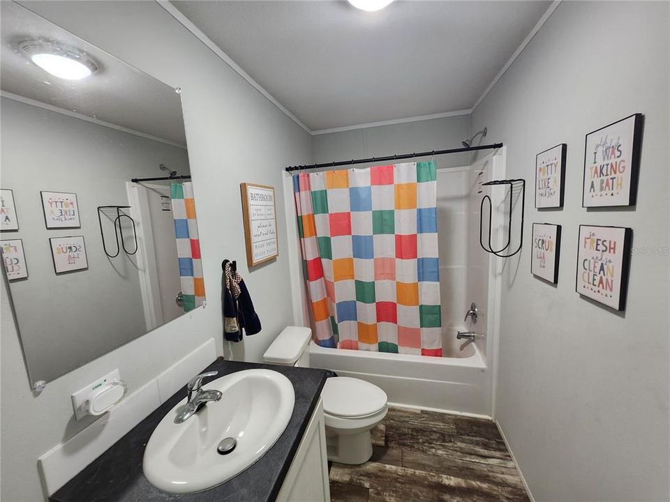 For Sale: $300,000 (3 beds, 2 baths, 1456 Square Feet)