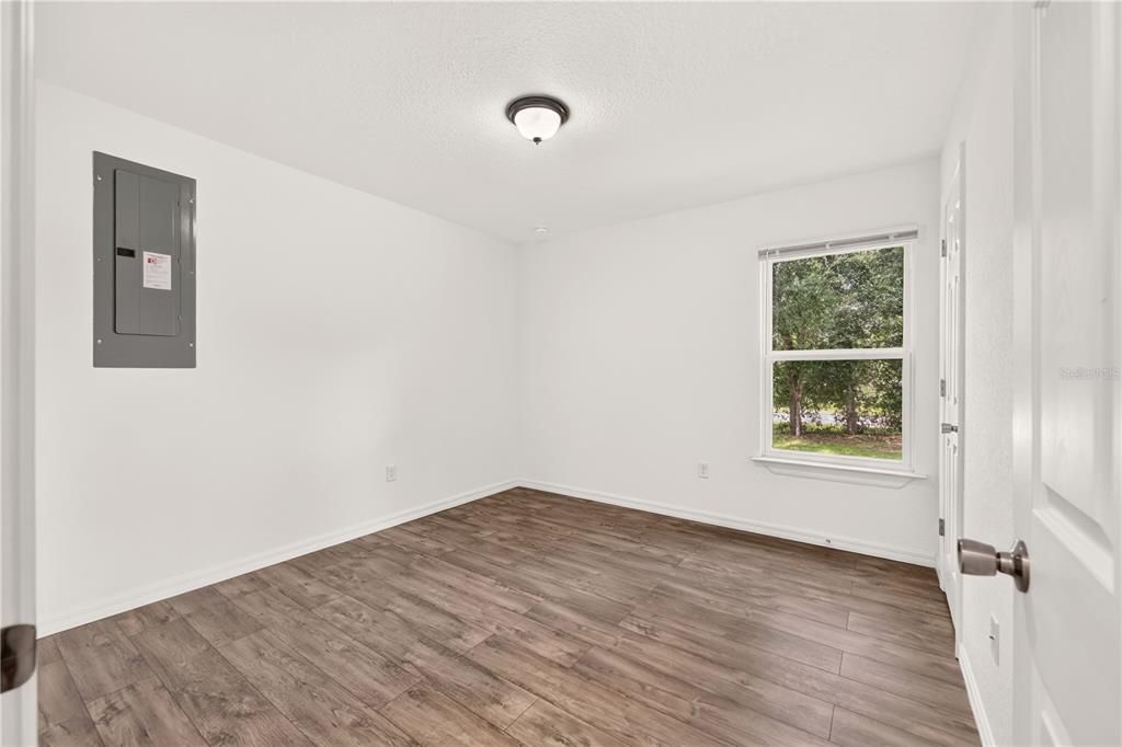 En Venta: $209,000 (3 camas, 2 baños, 1251 Pies cuadrados)