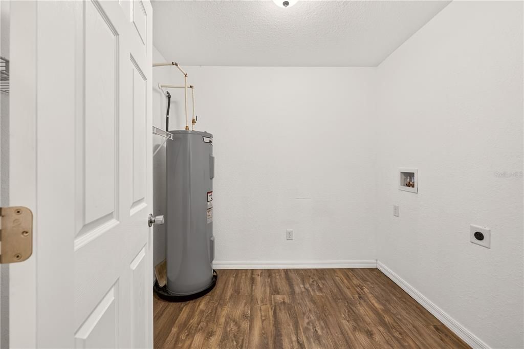 En Venta: $209,000 (3 camas, 2 baños, 1251 Pies cuadrados)
