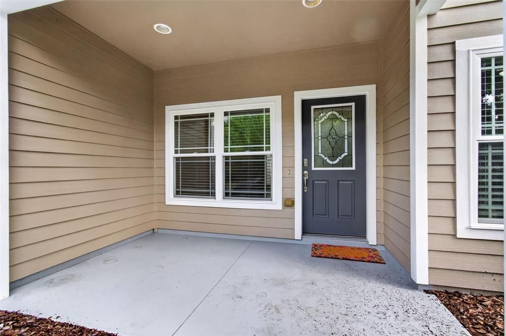 For Sale: $279,900 (3 beds, 2 baths, 1582 Square Feet)