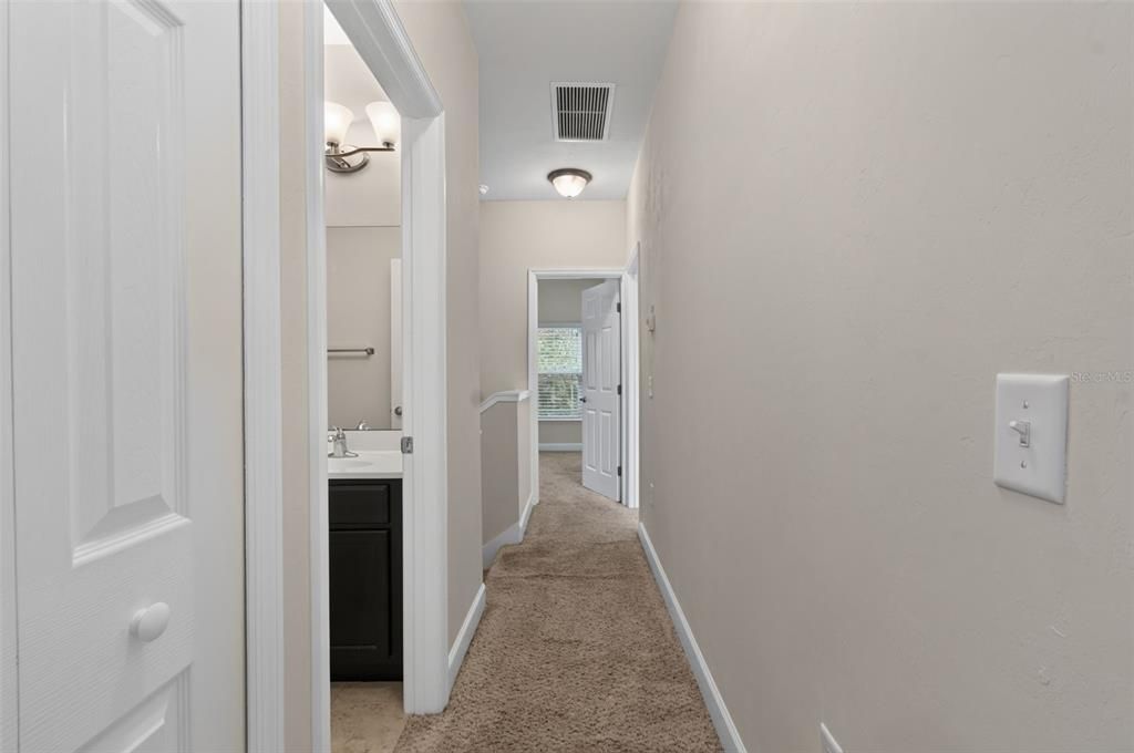 For Sale: $279,900 (3 beds, 2 baths, 1582 Square Feet)