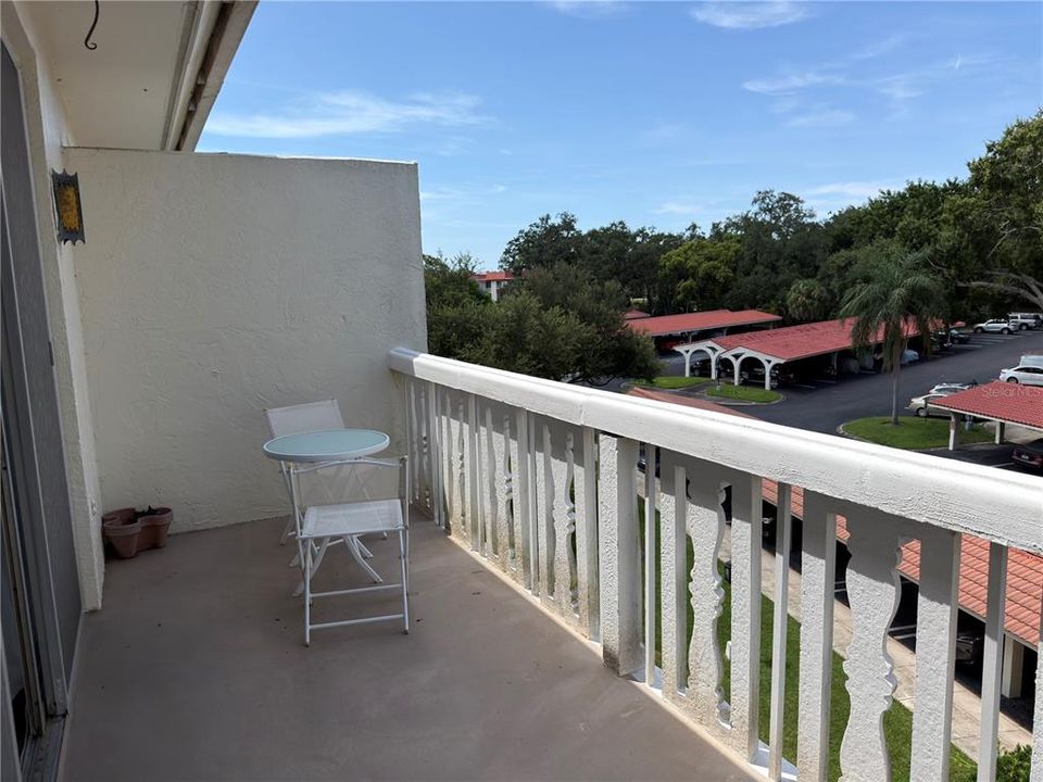 For Rent: $1,599 (1 beds, 1 baths, 775 Square Feet)