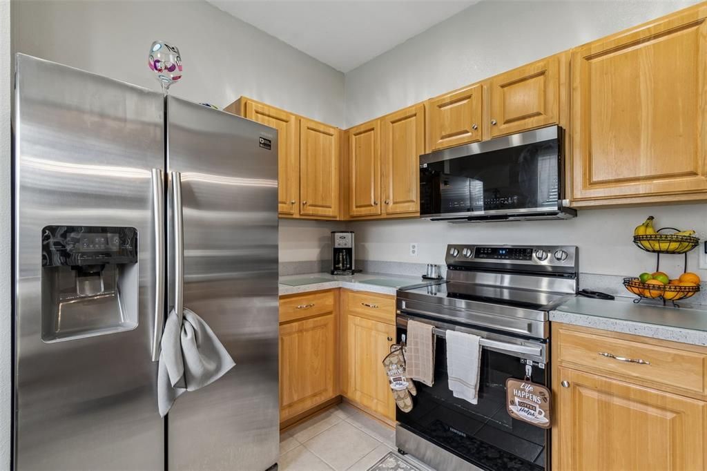 En Venta: $250,000 (3 camas, 2 baños, 1588 Pies cuadrados)