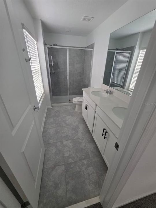 For Rent: $2,590 (3 beds, 2 baths, 1518 Square Feet)