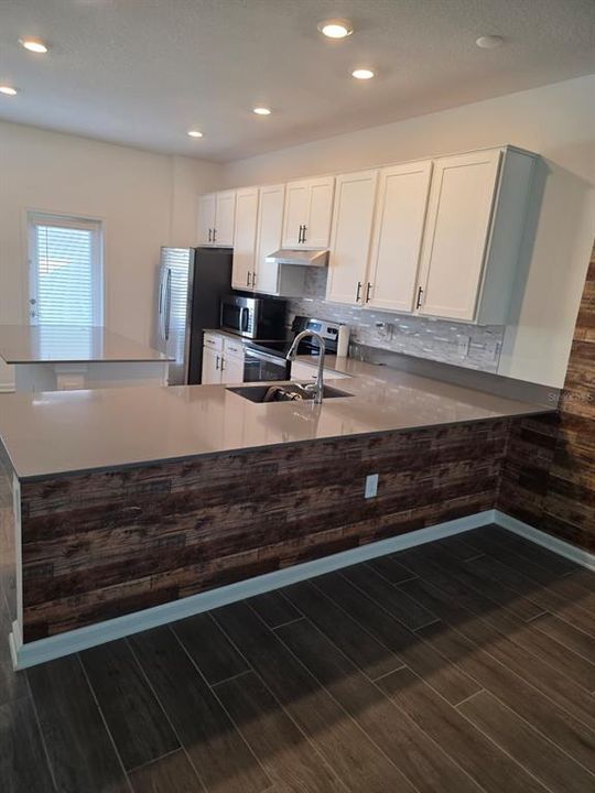 For Rent: $2,590 (3 beds, 2 baths, 1518 Square Feet)