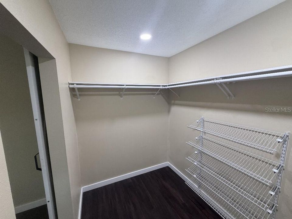 En Venta: $449,000 (3 camas, 2 baños, 1440 Pies cuadrados)