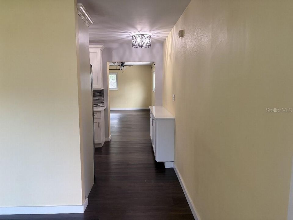 En Venta: $449,000 (3 camas, 2 baños, 1440 Pies cuadrados)