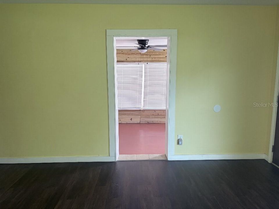 En Venta: $449,000 (3 camas, 2 baños, 1440 Pies cuadrados)