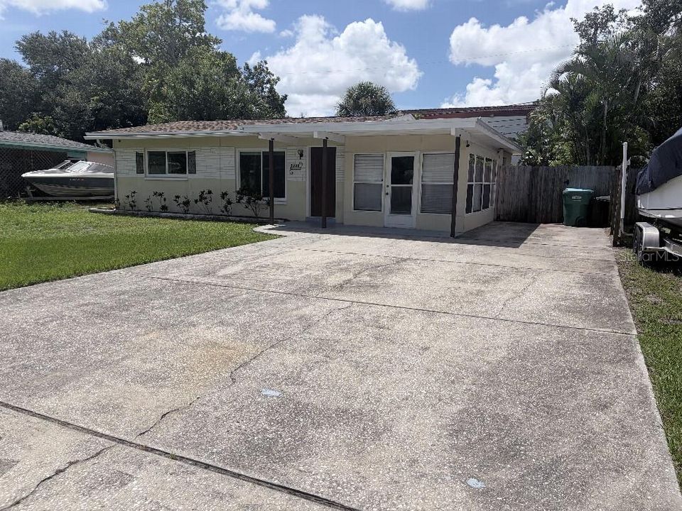 En Venta: $449,000 (3 camas, 2 baños, 1440 Pies cuadrados)