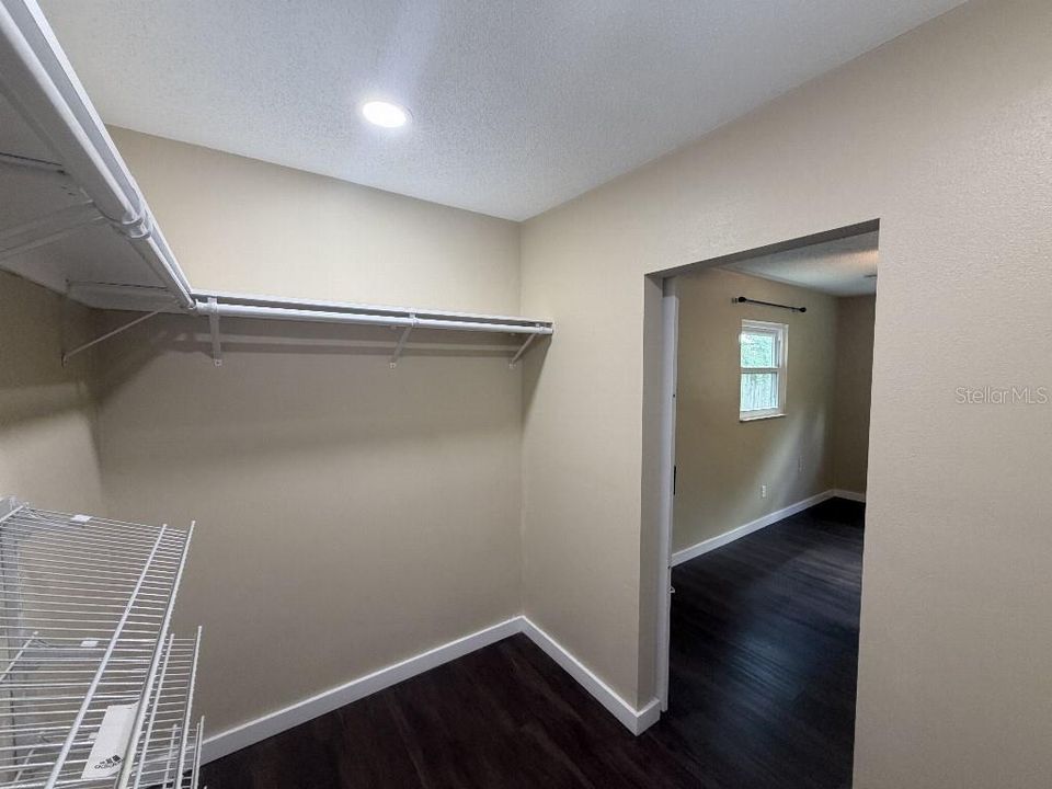 En Venta: $449,000 (3 camas, 2 baños, 1440 Pies cuadrados)