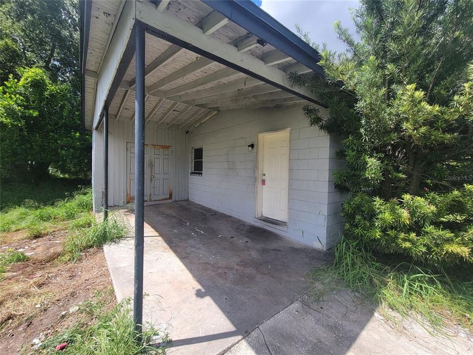 For Rent: $1,095 (2 beds, 1 baths, 644 Square Feet)