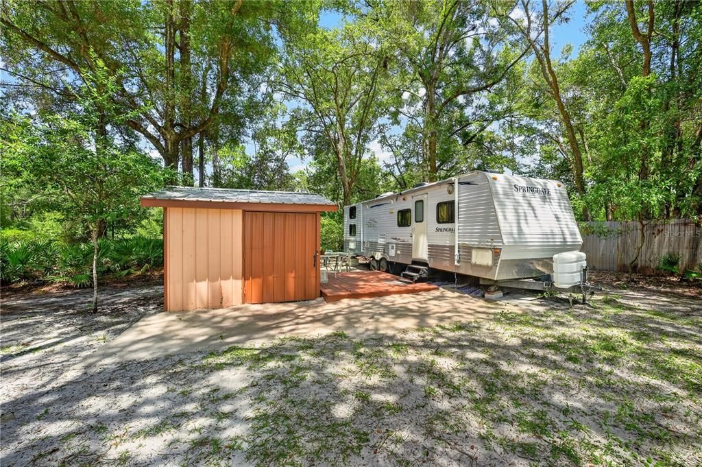 For Sale: $275,000 (5 beds, 3 baths, 1728 Square Feet)