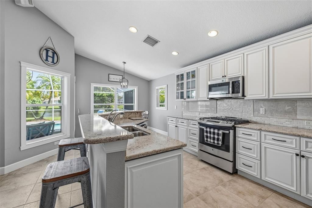 For Sale: $695,000 (4 beds, 3 baths, 1810 Square Feet)